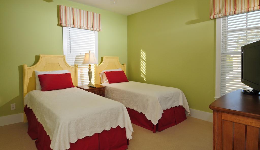The Cottages At North Beach Resort & Villas Briarcliffe Acres Bagian luar foto